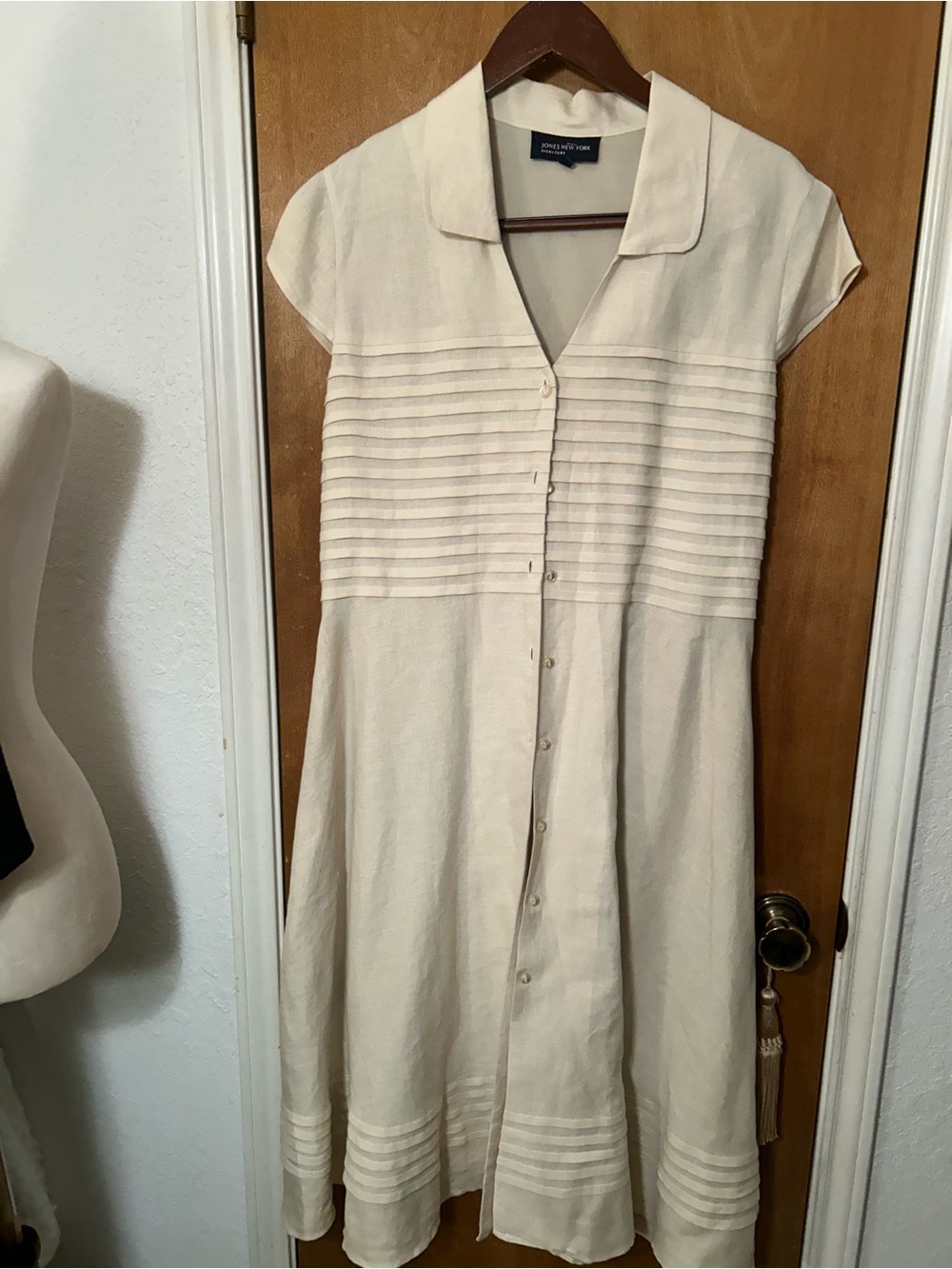 Jones New York linen summer dress. Size 12